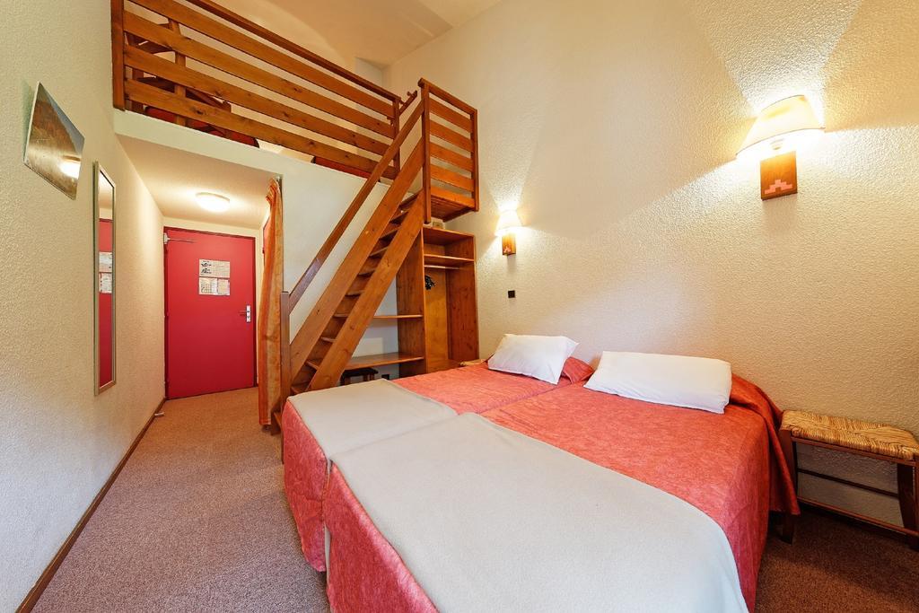 Hotel Club Le Risoux Bois-dʼAmont Szoba fotó
