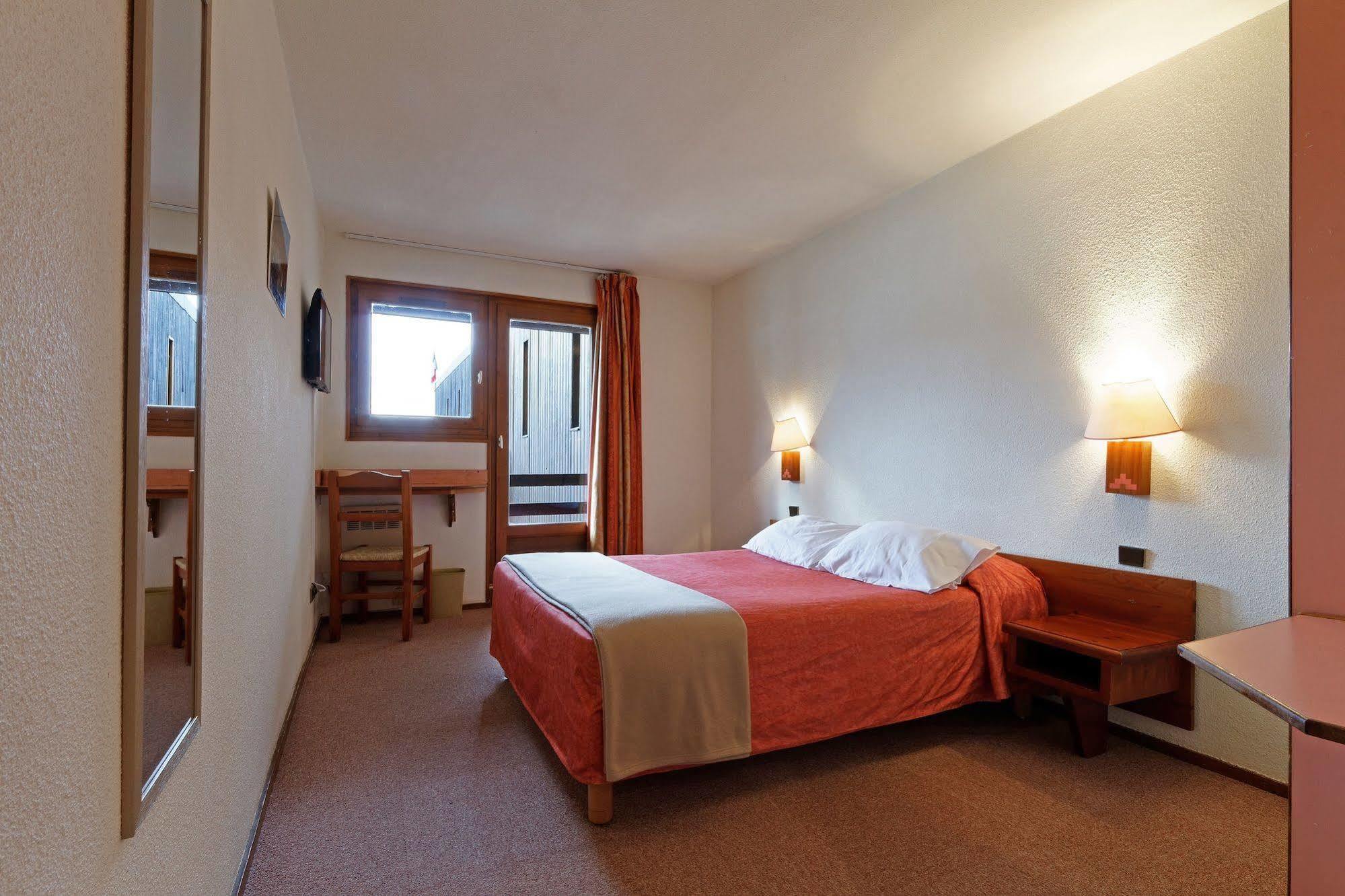 Hotel Club Le Risoux Bois-dʼAmont Kültér fotó