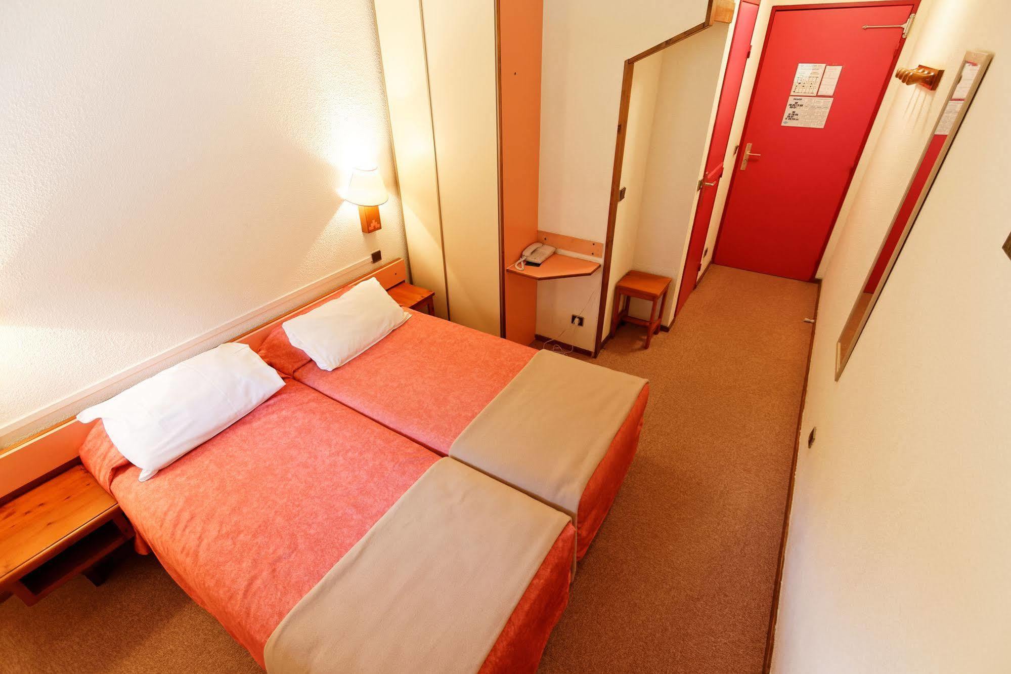 Hotel Club Le Risoux Bois-dʼAmont Kültér fotó