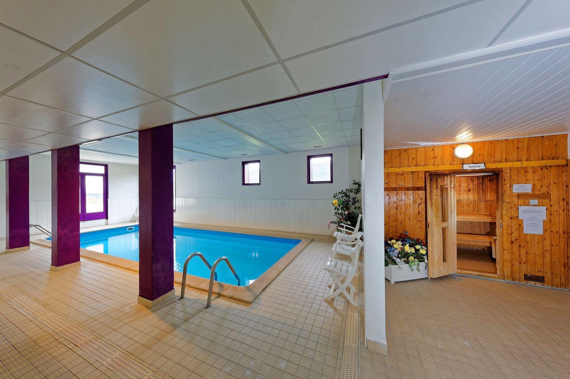 Hotel Club Le Risoux Bois-dʼAmont Kültér fotó